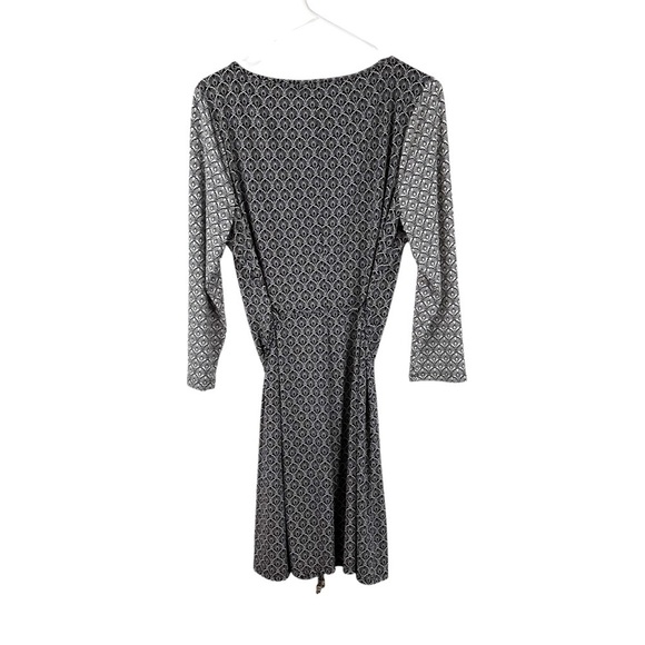 Ivanka Trump Black & Gray Sheath Dress with 3/4 Raglan Sleeves Size Large - Picture 2 of 10